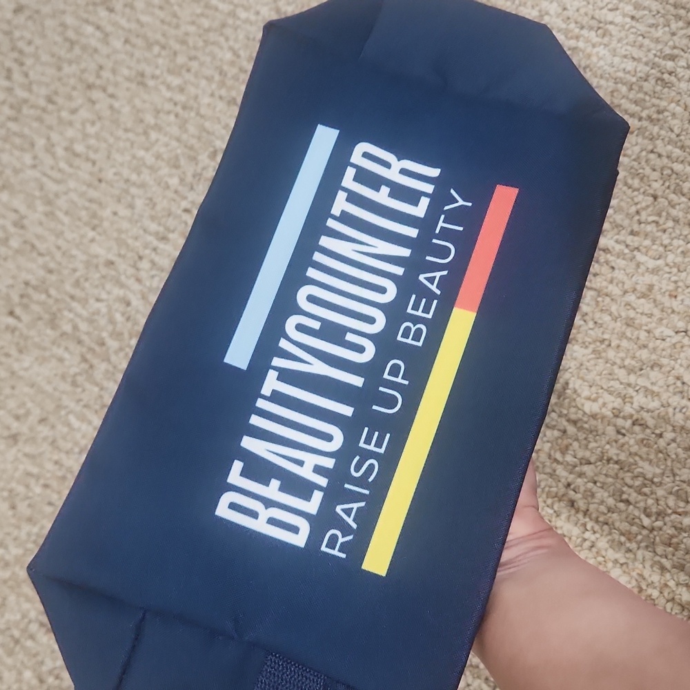 Beautycounter Waterproof Makeup Bag NEW